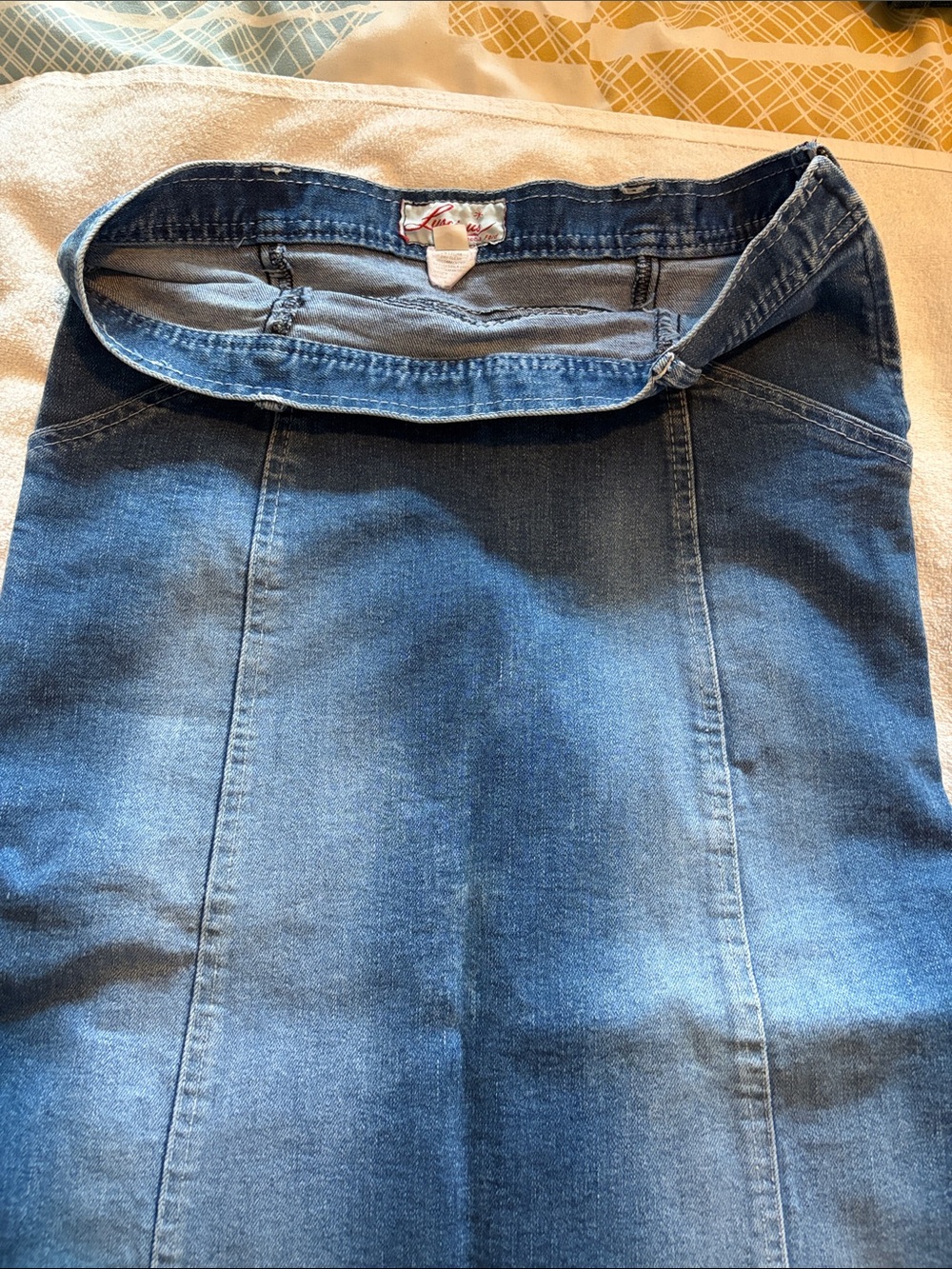 Classic Denim Pencil Skirt - Blue